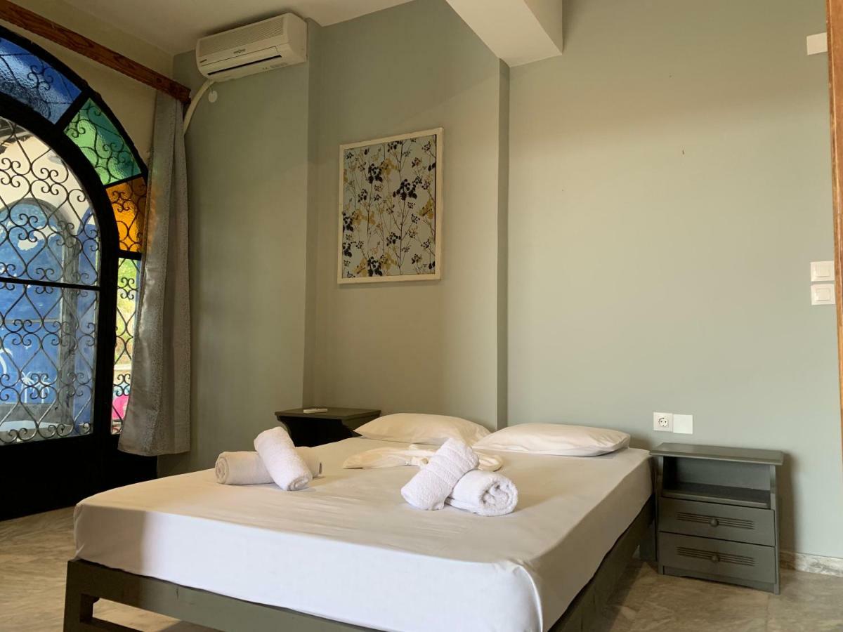 Aparthotel Velendzas Holidays