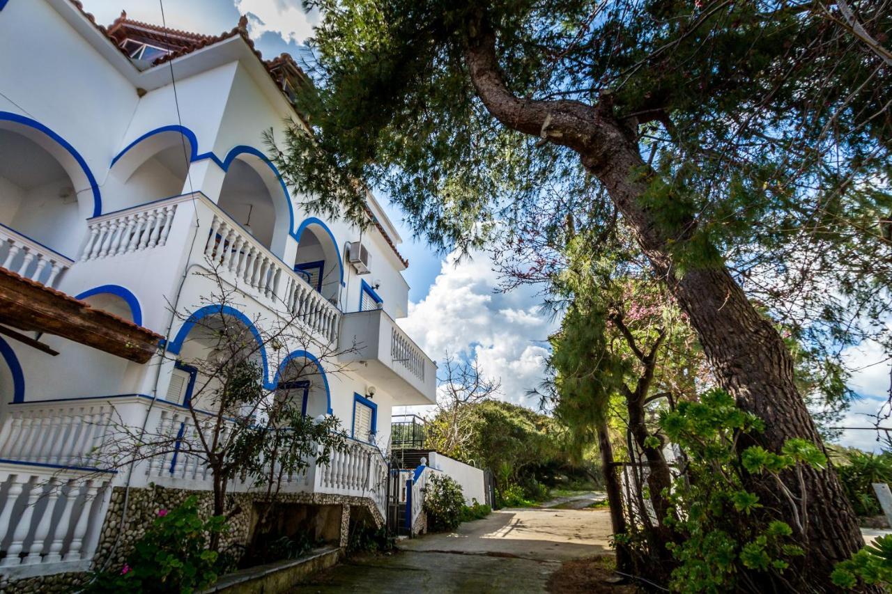 Aparthotel Velendzas Holidays